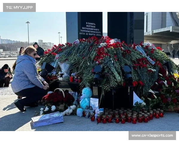 法兰克福赛前全体默哀一分钟 向恐袭遇难者致敬与悼念